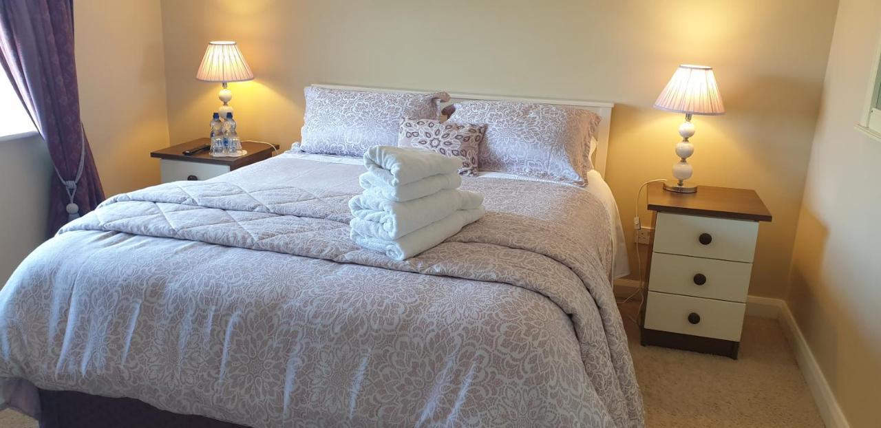 Knightsbrook Guesthouse ทริม ภายนอก รูปภาพ